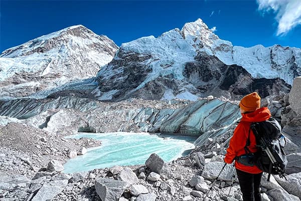 Winter Treks in the Everest Region 2025